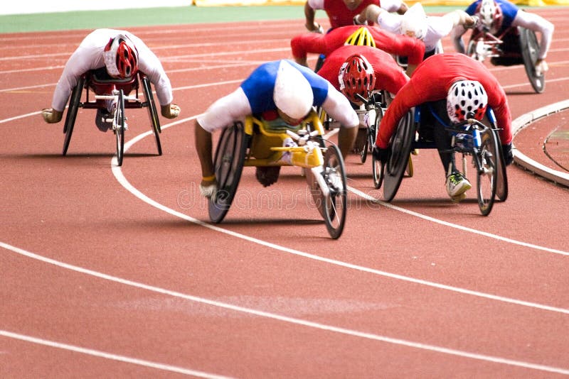 Chemin de présidence de roue pour les personnes handicapées photos stock Chemin de présidence de roue pour les personnes handicapées photos stock