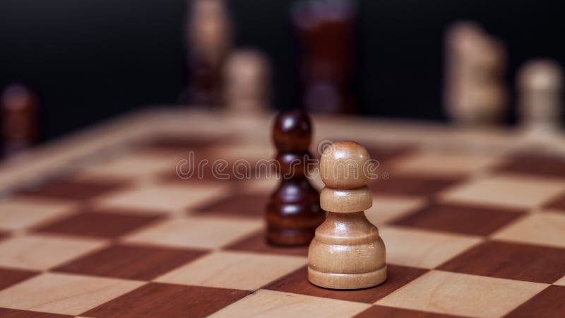Jogo De Xadrez, Cheque Ou Xeque-mate, Corte Uma Figura, O