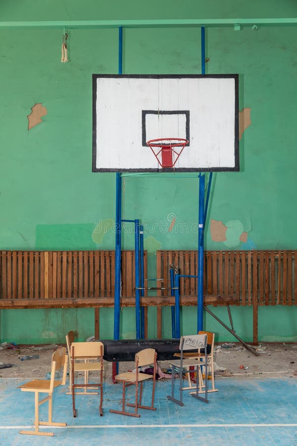 CHERNIHIV, UKRAINE - Jul. 27, 2022: War in Ukraine. Destroyed school in Chernihiv as a result of the attack of the Russian invaders. Chernihiv school stock images, royalty-free photos and pictures