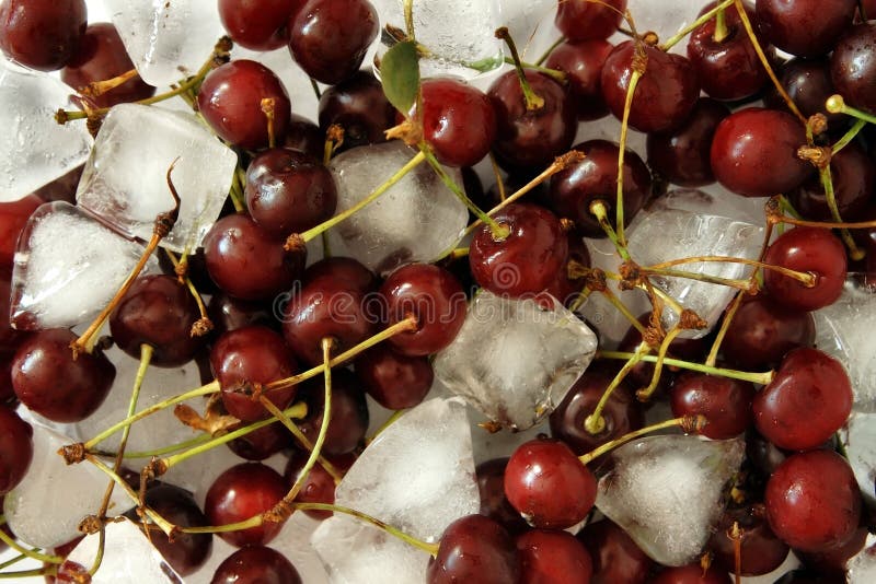 Cherries with ice