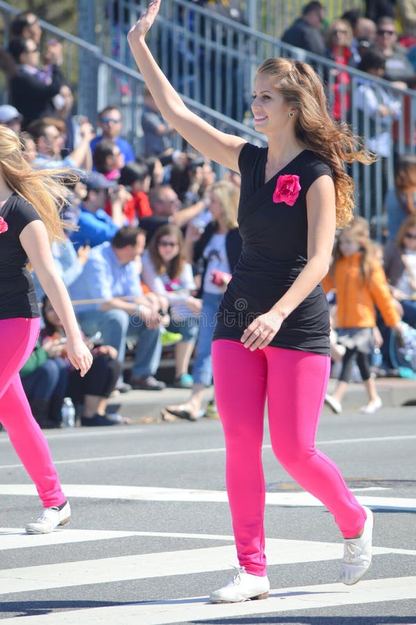 345 Cherry Blossom Festival Queen Stock Photos Free & RoyaltyFree