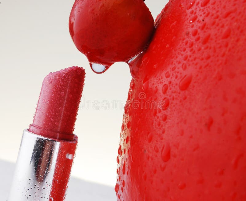 Cherryläppstiftred arkivbild Cherryläppstiftred arkivbild
