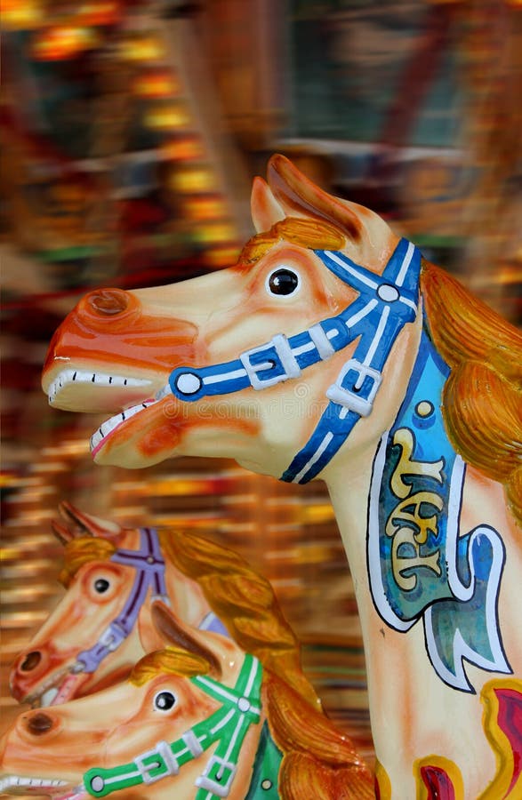 Chevaux de carrousel photo libre de droits Chevaux de carrousel photo libre de droits