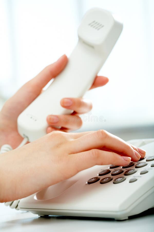 Chiamata di telefono fotografie stock libere da diritti Chiamata di telefono fotografie stock libere da diritti