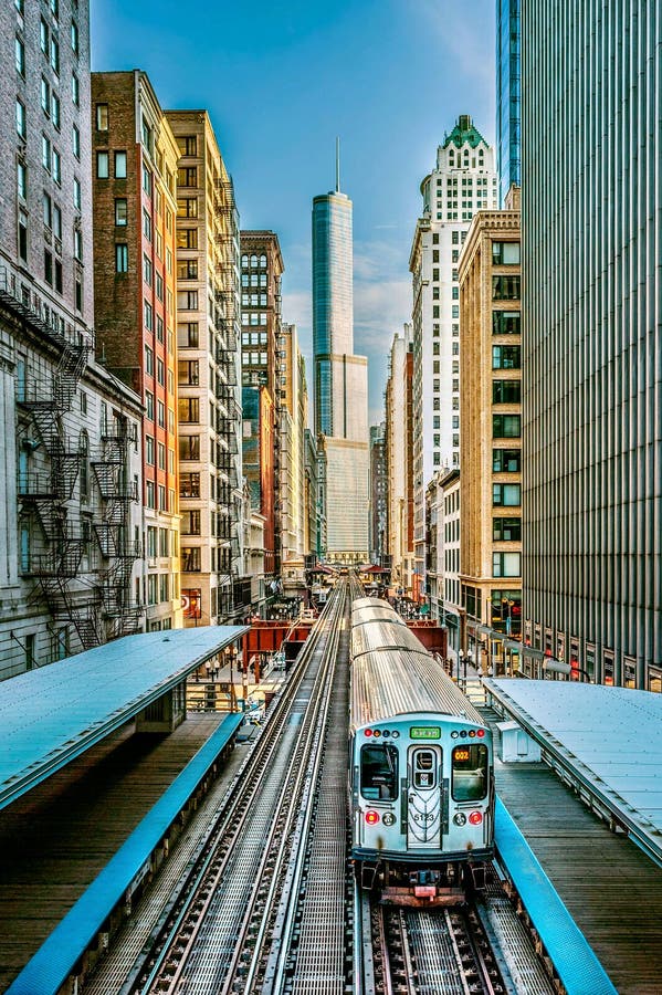 Trump Tower in Chicago stock photo. Image of skyscrapers - 17140590