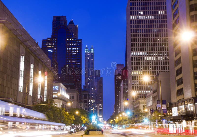 Chicago la nuit images libres de droits Chicago la nuit images libres de droits