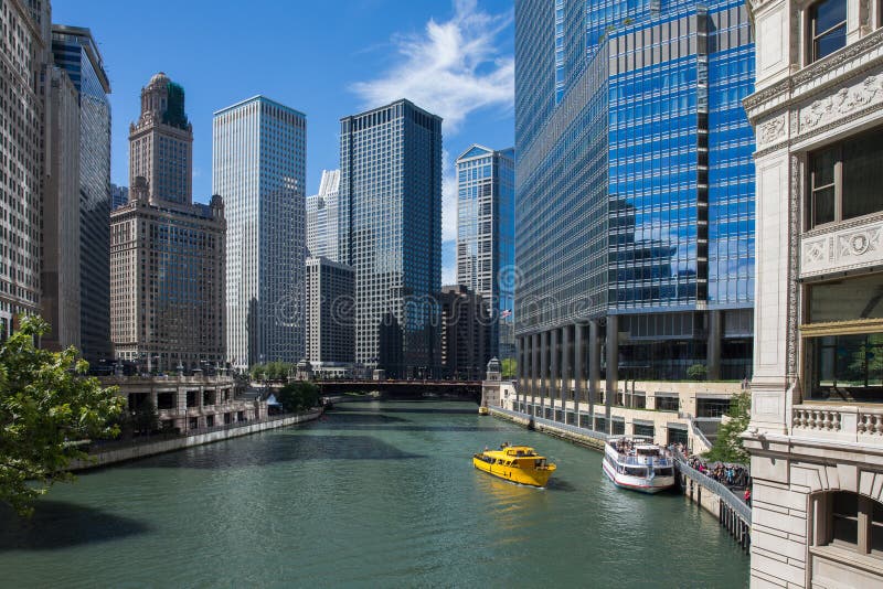 Michigan Avenue Chicago Stock Photo - Download Image Now - Chicago