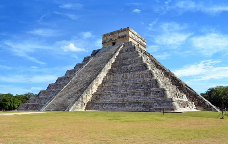Chichen-itza stock image