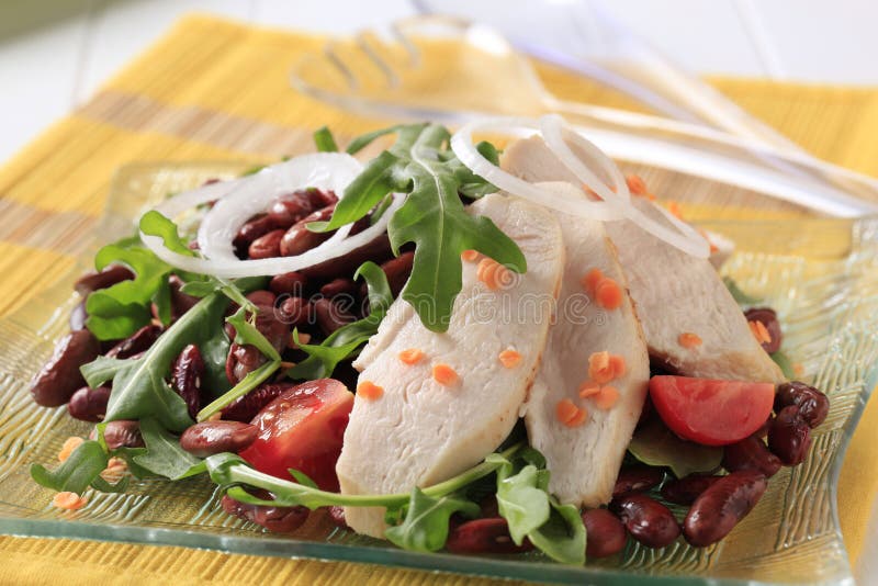 Chicken breast fillet with lentil and bean salad