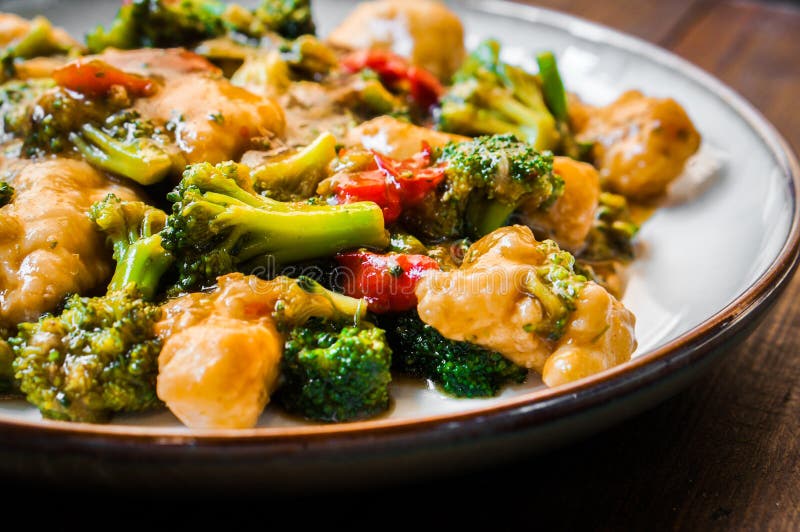 Chicken breasts in soy sauce and stir-fry vegetables royalty free stock photos Chicken breasts in soy sauce and stir-fry vegetables royalty free stock photos