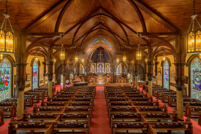 La Chiesa Anglicana è Cattolica O Protestante Chiesa Anglicana Del ` S Di St John Di Lunenburg Immagine Editoriale