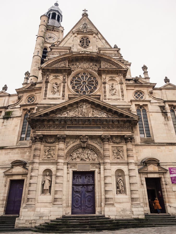 Chiesa del ` s di St Stephen del supporto in francese: Ti del ‰ del san-à di église fotografie stock Chiesa del ` s di St Stephen del supporto in francese: Ti del ‰ del san-à di église fotografie stock
