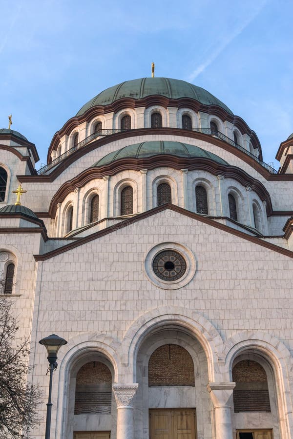 Chiesa della cattedrale del san Sava nel centro della città di Belgrado, Serbia immagine stock libera da diritti Chiesa della cattedrale del san Sava nel centro della città di Belgrado, Serbia immagine stock libera da diritti