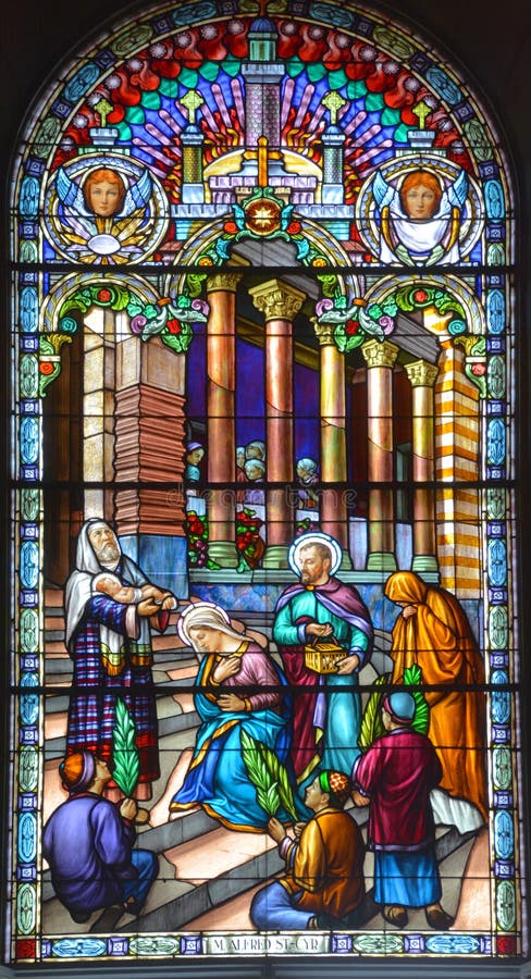 Vetrata della Chiesa di Saint-Leon-de-Westmount fotografia stock libera da diritti