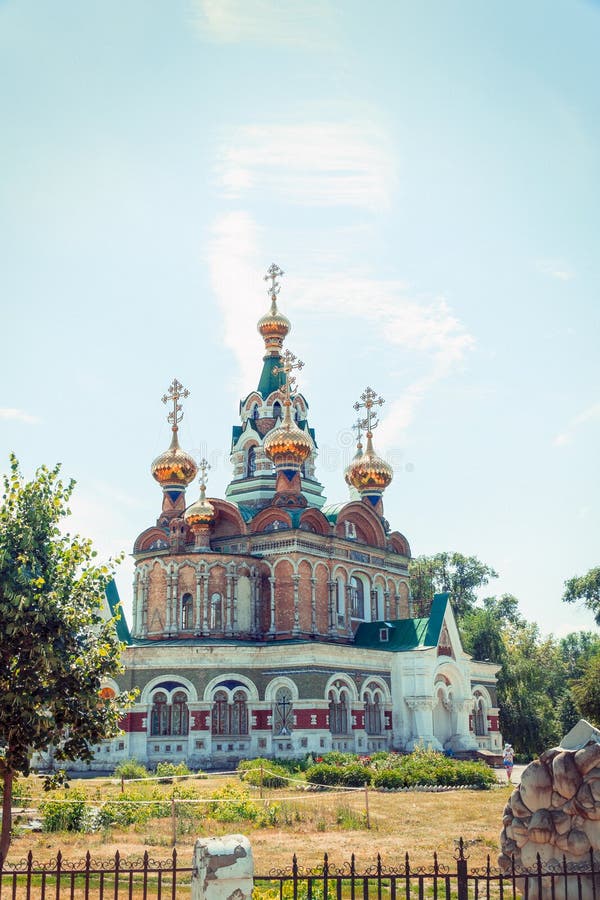 Chiesa della st Sergio di Radonež in Chapaevsk immagine stock libera da diritti Chiesa della st Sergio di Radonež in Chapaevsk immagine stock libera da diritti