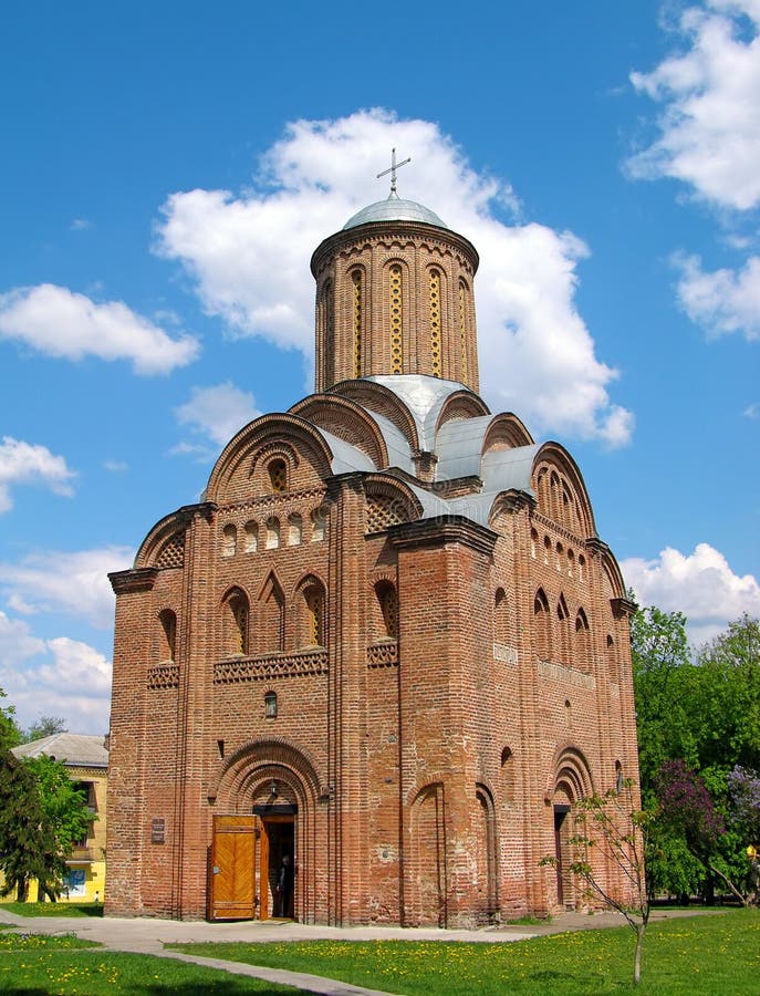 Chiesa di Pyatnitskaya, Cernigov, Ucraina fotografie stock Chiesa di Pyatnitskaya, Cernigov, Ucraina fotografie stock
