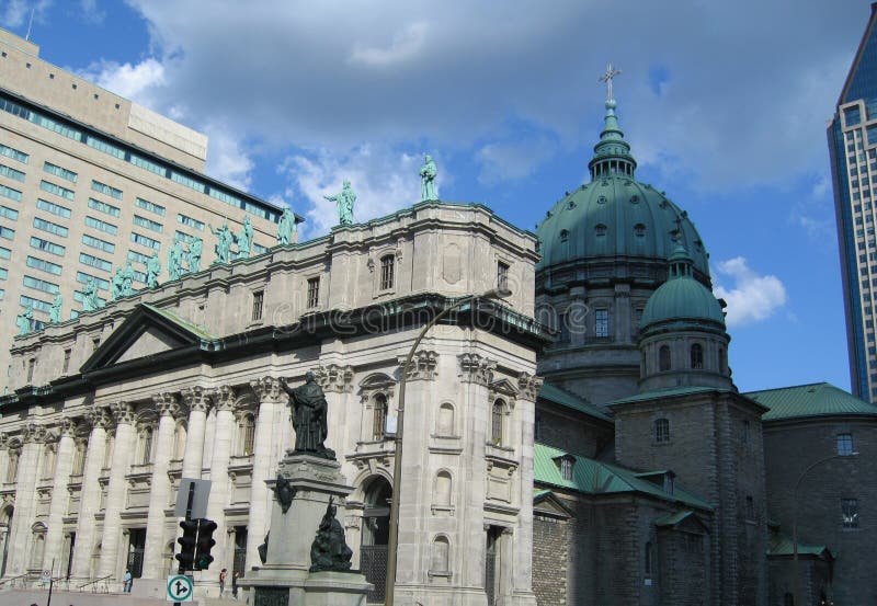 Chiesa a Montreal fotografie stock libere da diritti Chiesa a Montreal fotografie stock libere da diritti