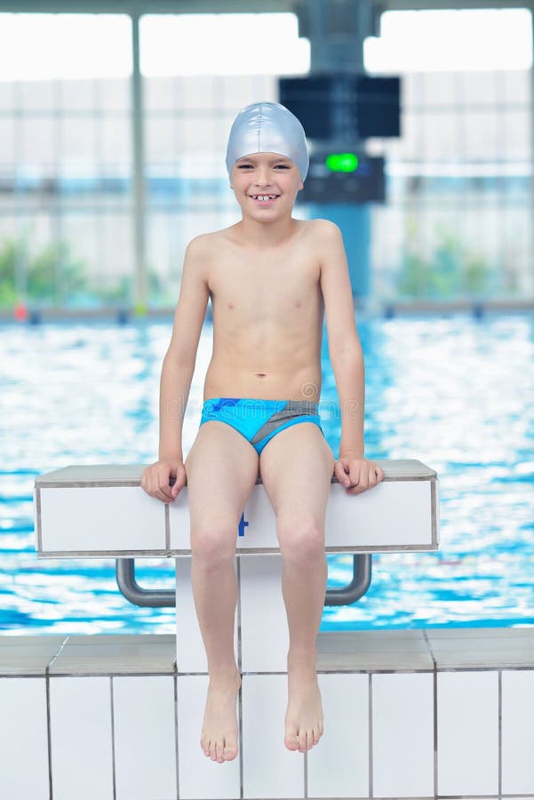 Child portrait on swimming pool