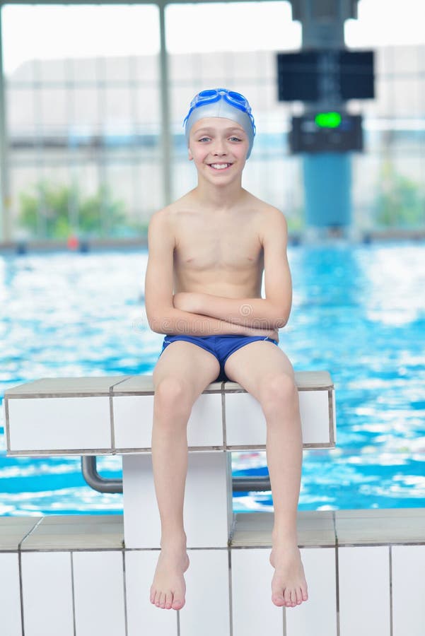 Child portrait on swimming pool