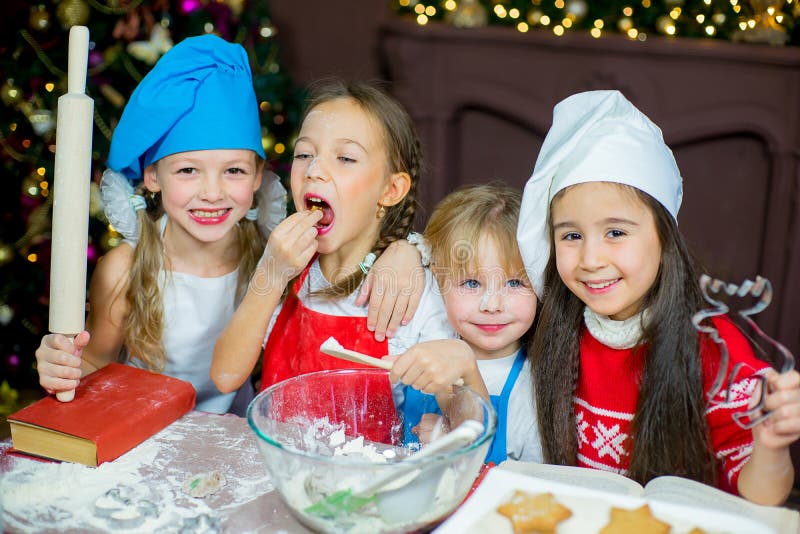 Children Baking Christmas Cookies Stock Image - Image of dessert, metal