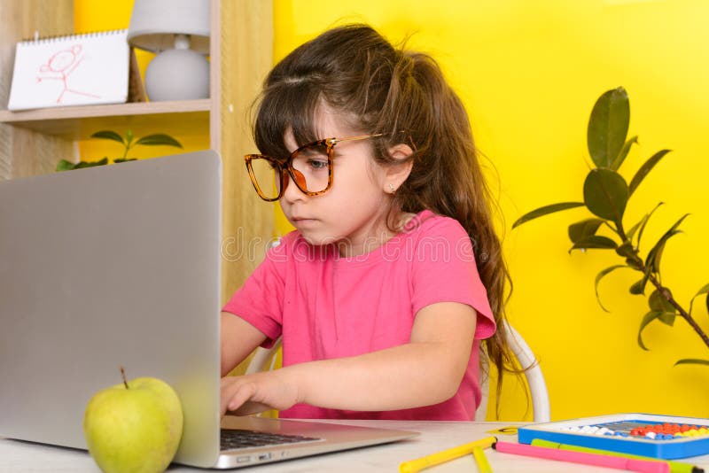 Do homework or play games. Watching video lessons. Online school. Online  schooling. Distant education. Pupil study digital technology. Educative  content. Schoolgirl surfing internet. Online course Stock Photo - Alamy