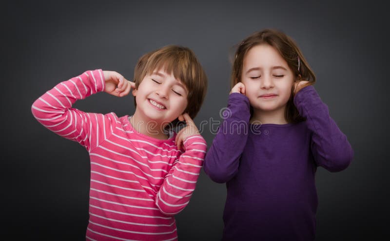 Children shout the ears