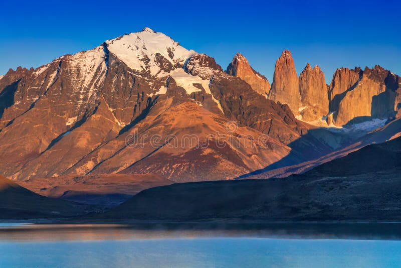 chile Del Paine patagonia torres zdjęcia stock chile Del Paine patagonia torres zdjęcia stock