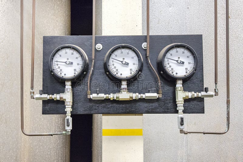 Chillers Pressure Gauges stock image. Image of mechanical 230627221
