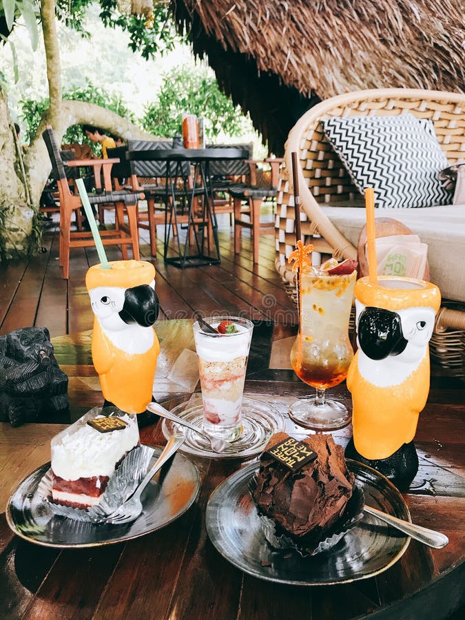 Bakery And Coffee Shop In Vilshofen, Germany Editorial Photo Image of