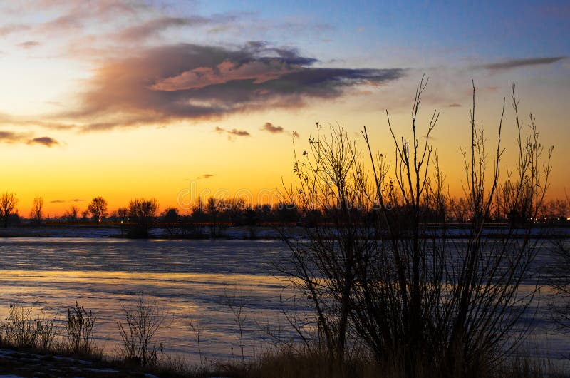 Chilly Morning Sunrise Stock Image Image Of Water Trees 173998749