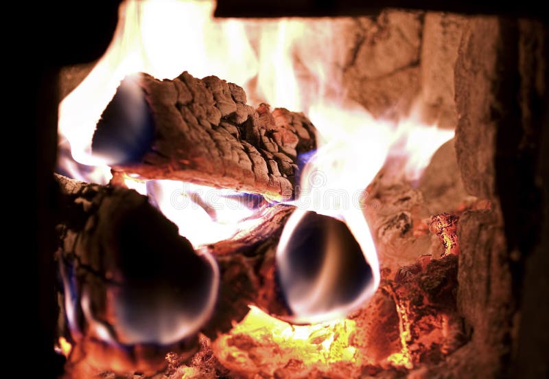 Chimenea fotografía de archivo libre de regalías Chimenea fotografía de archivo libre de regalías