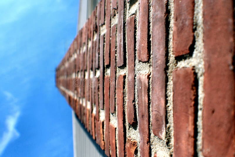 Chimenea Del Edificio Del Albañil Imagen de archivo - Imagen de lleve