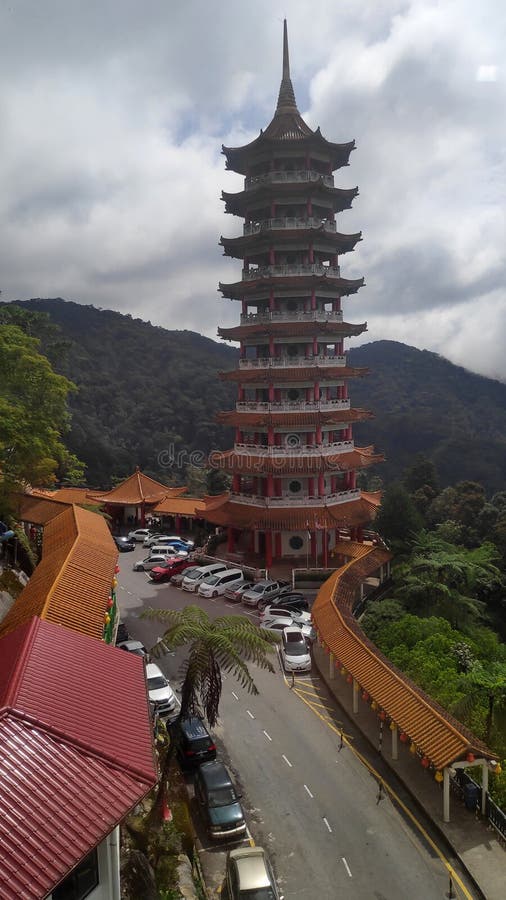 Chin Swee выдалбливает висок на гористых местностях Genting, Малайзию стоковое изображение rf Chin Swee выдалбливает висок на гористых местностях Genting, Малайзию стоковое изображение rf
