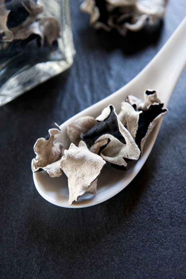 Chinese Black Mushrooms
