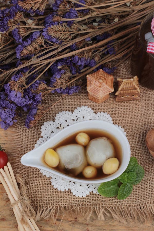Chinese Dessert Glutinous Rice Balls Ginger Soup Stock Photos