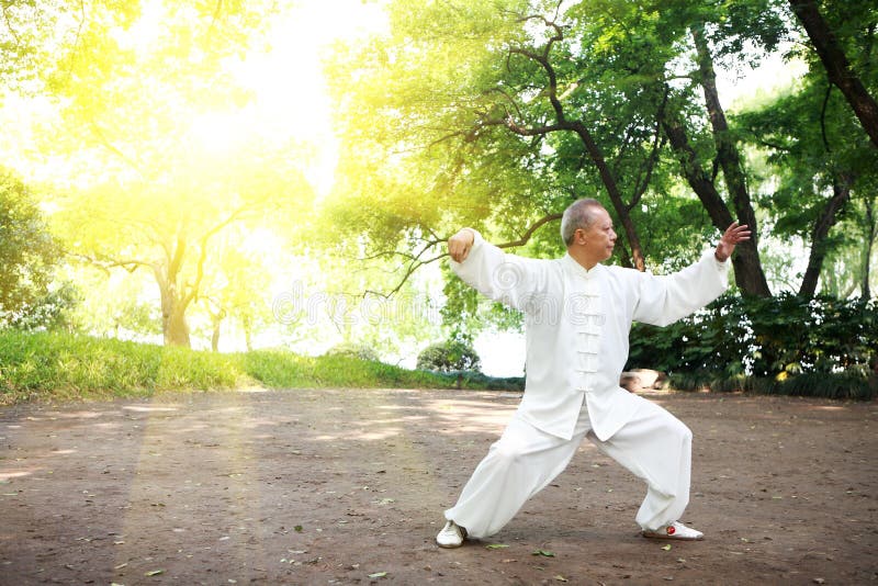 Chinese do taichi outside