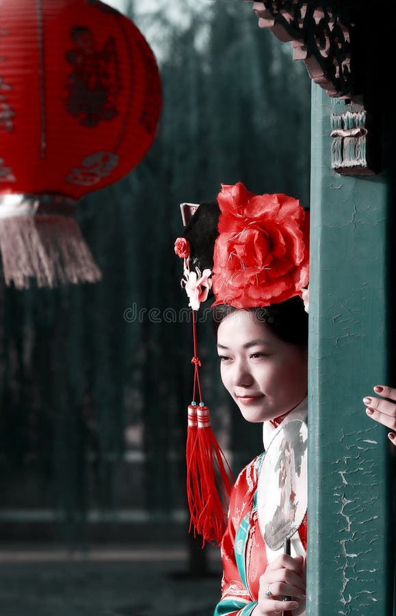 Chinese girl in ancient dress