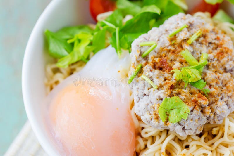 Chinese Noodles with Minced Pork and Egg in Bowl Stock Image Image of dish, chinese 60740439