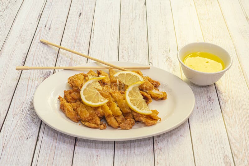 Chinese Recipe for Chicken Breast Fillets Breaded, Fried and Chopped