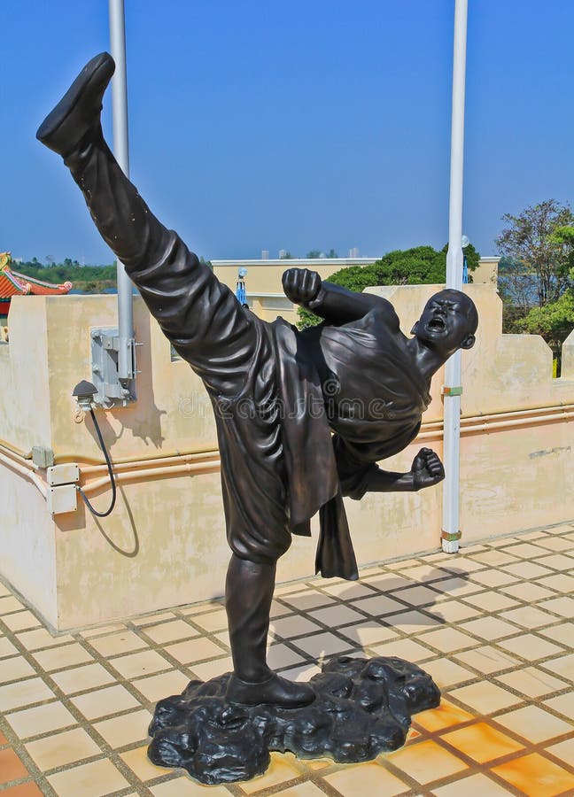 Chinese statues stock image. Image of asia, traditional 27419135