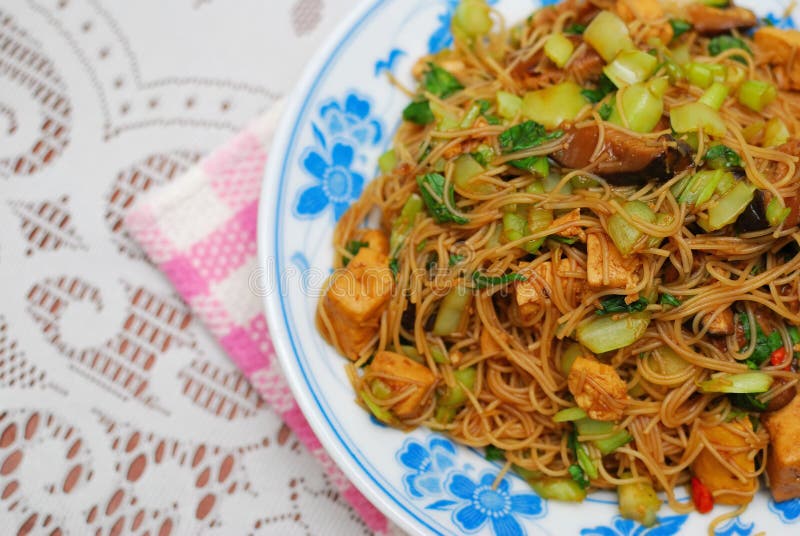 Chinese style vegetarian bee hoon