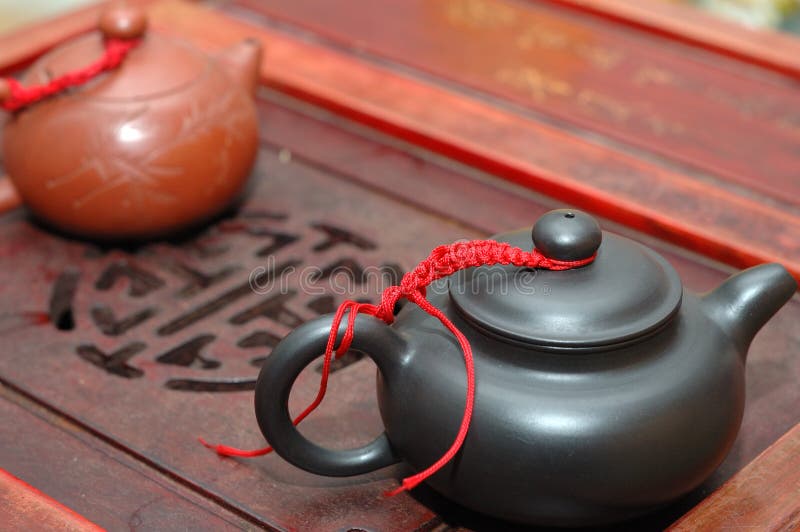 Chinese Teapot Picture. Image 4635844