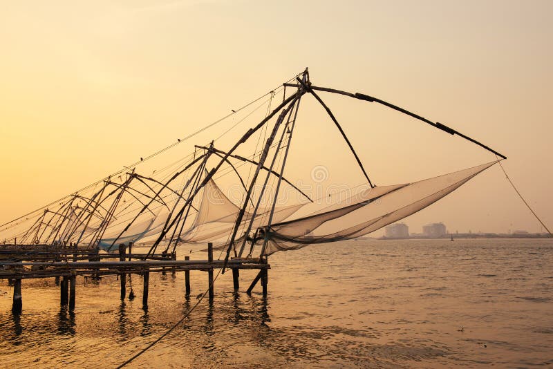 Chinesische Fischernetze Im Fort Kochi Stockbild Bild Von Kultur Traditionell