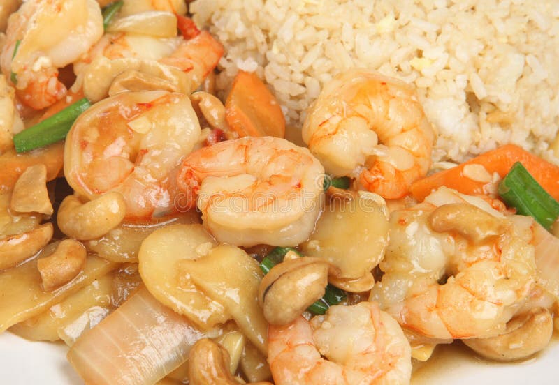 Chinesische Garnelen Mit Acajounüssen Stockbild - Bild von gemüse ... Chinesische Garnelen Mit Acajounüssen Stockbild - Bild von gemüse ...