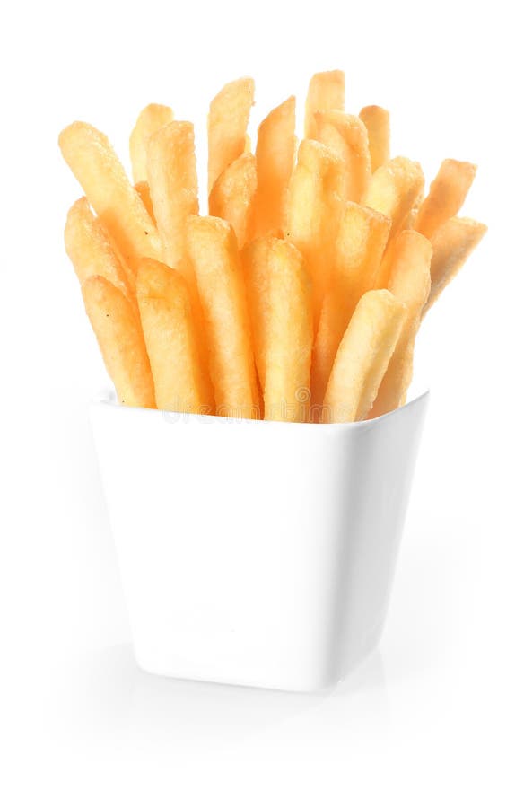 Chips friterade potatischiper i en behållare royaltyfria bilder Chips friterade potatischiper i en behållare royaltyfria bilder
