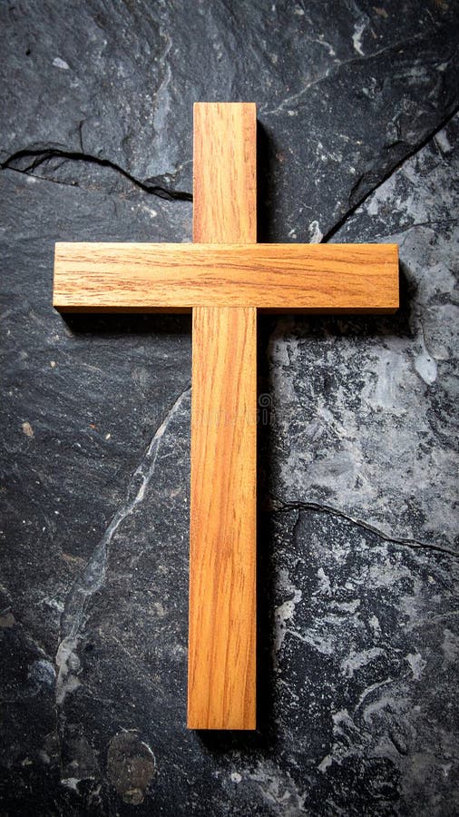 Chirstisches Kreuz oder Kruzifix auf dunklem Steinboden vektor abbildung