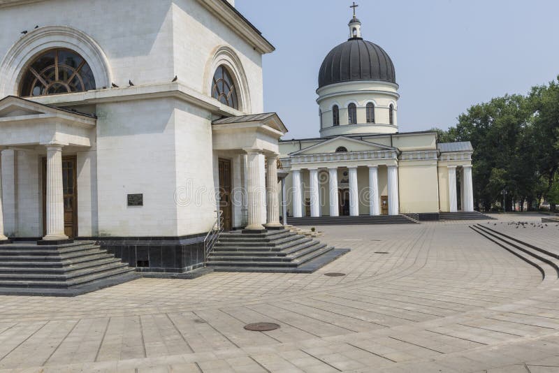 Download CHISINAU, MOLDAU - 30 JUILLET 2016 : Parc De Cathédrale Le 30 Juillet, 20 Photographie éditorial - Image du landmark, nativity: 76085372