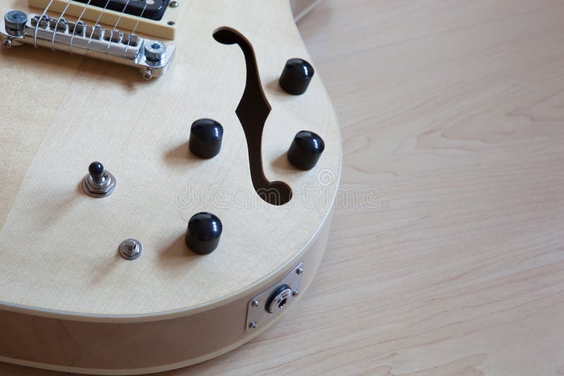 Chitarra elettrica immagine stock Chitarra elettrica immagine stock