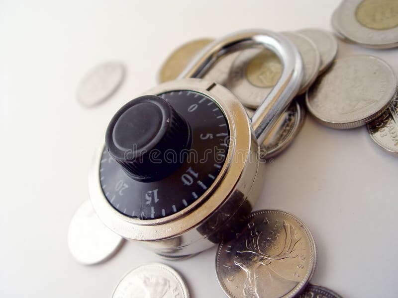 Proteggi i tuoi soldi fotografia stock libera da diritti