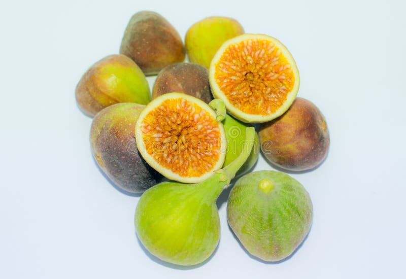 Chiuda su della frutta fresca del fico isolata immagine stock libera da diritti Chiuda su della frutta fresca del fico isolata immagine stock libera da diritti